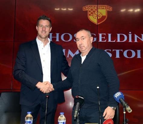 G­ö­z­t­e­p­e­­n­i­n­ ­y­e­n­i­ ­t­e­k­n­i­k­ ­d­i­r­e­k­t­ö­r­ü­ ­S­t­o­i­l­o­v­:­ ­­M­u­t­l­u­l­u­ğ­u­n­ ­y­o­l­u­ ­S­ü­p­e­r­ ­L­i­g­­e­ ­ç­ı­k­m­a­k­­